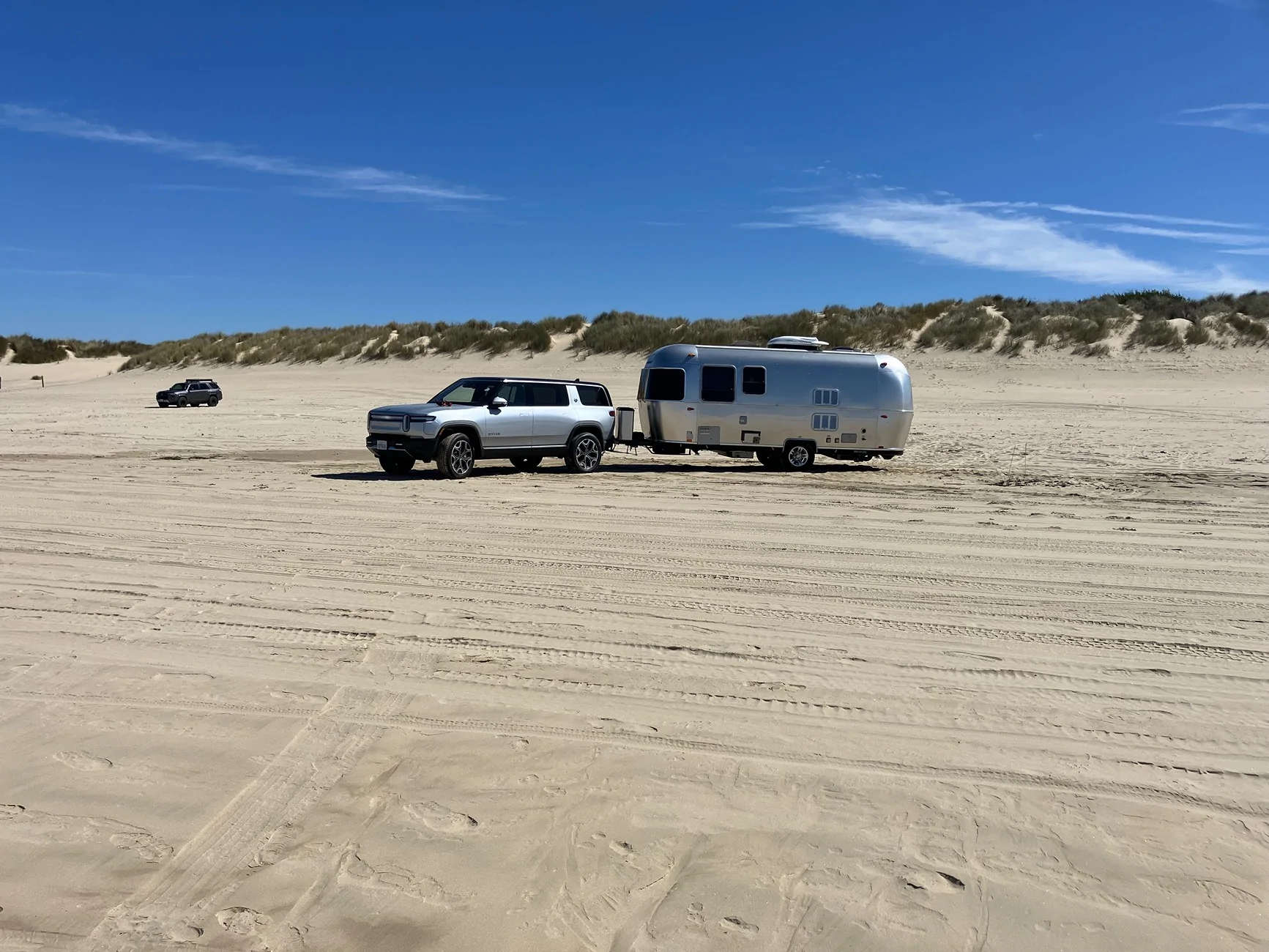 Rivian R1T R1S Random Rivian Photos of the Day - Post Yours! 📸 IMG_0432