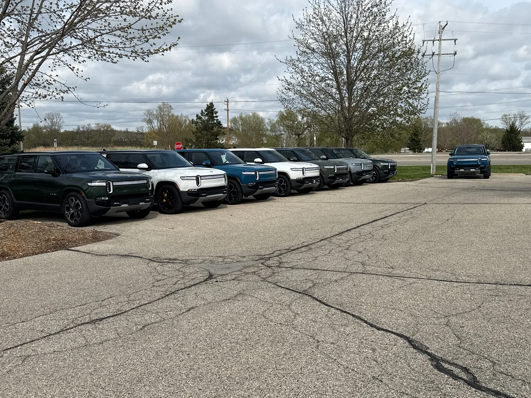 Rivian R1T R1S Pre-Owned Rivians & Search Service From Big Wave Auto IMG_1459
