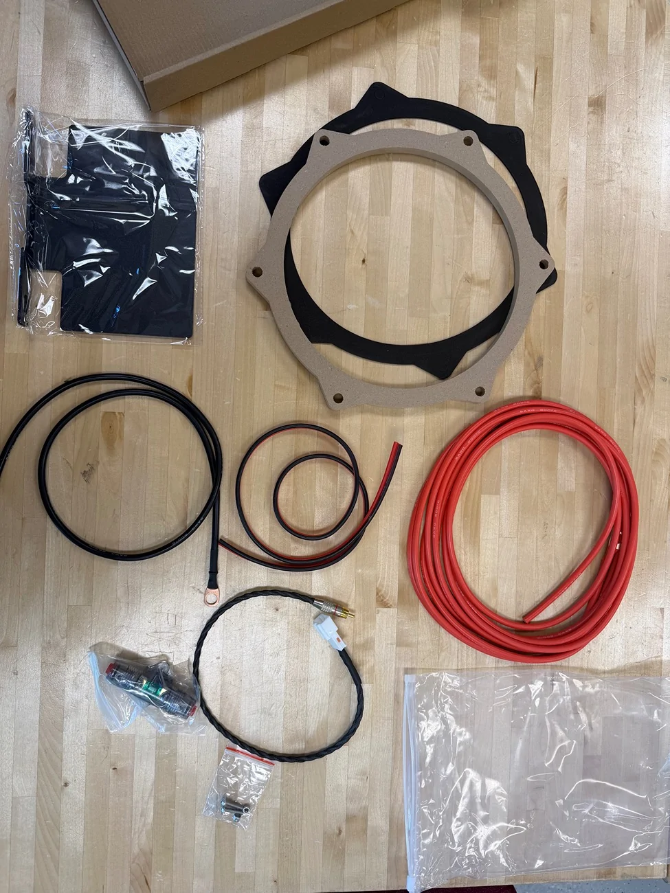 Rivian R1T R1S Long Awaited R1S Sub Upgrade! TubThumper for R1S Gen1 and Gen2 IMG_1829