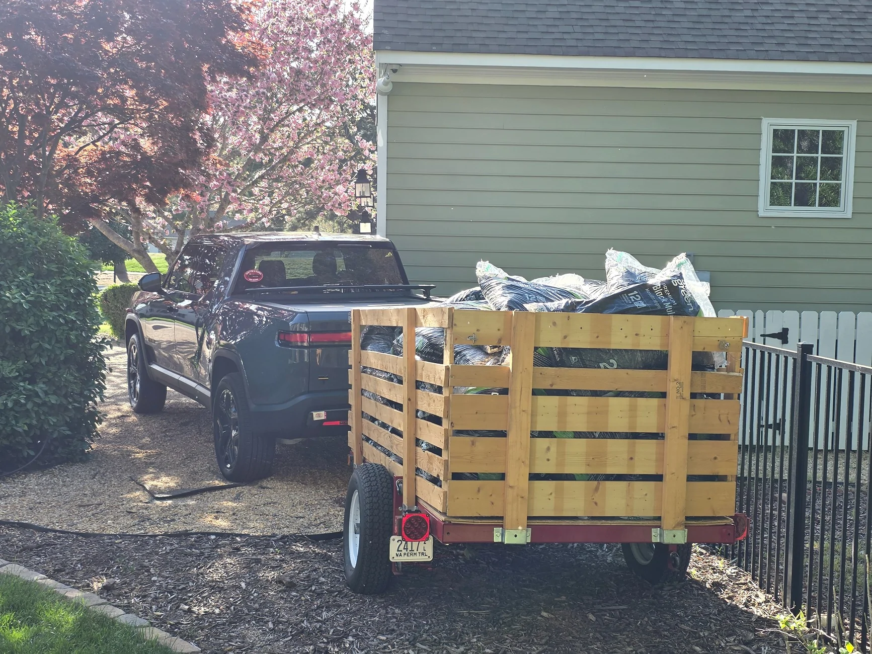 Rivian R1T R1S What Are You Hauling (or Hauled) in your Rivian? 🦾 1000003608