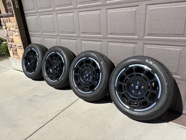 Rivian R1T R1S WTB 22” Range Wheels IMG_1505