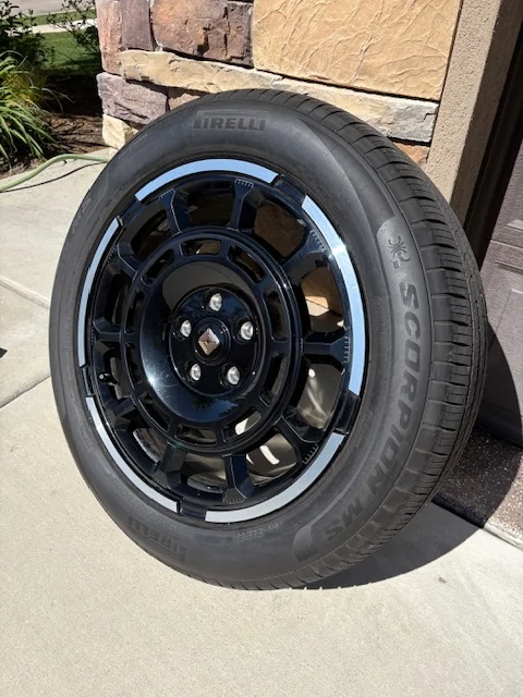 Rivian R1T R1S WTB 22” Range Wheels IMG_1501