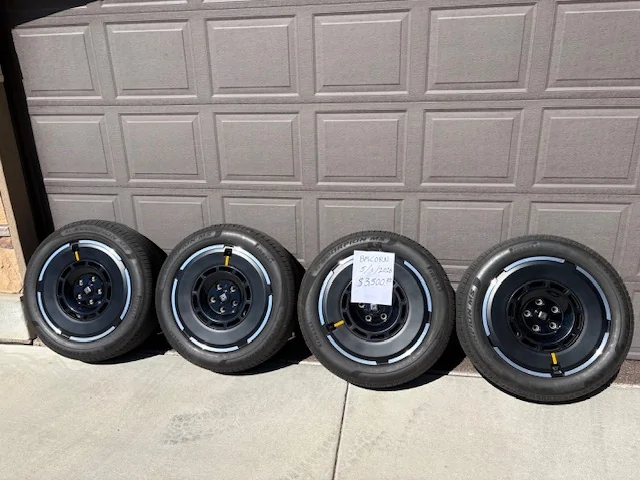 Rivian R1T R1S WTB 22” Range Wheels IMG_1511