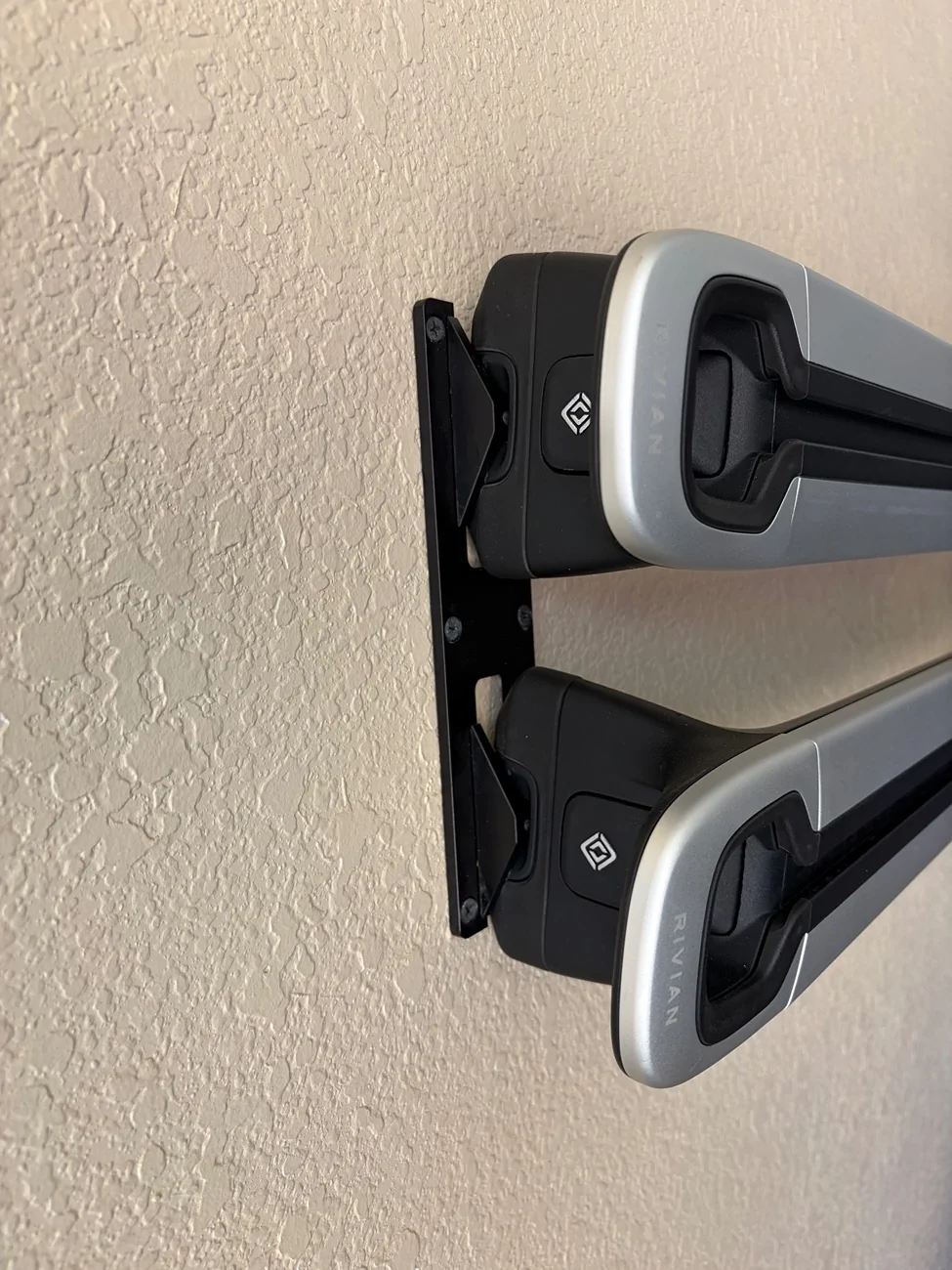 Rivian R1T R1S 2 OEM Bright cargo bars 12