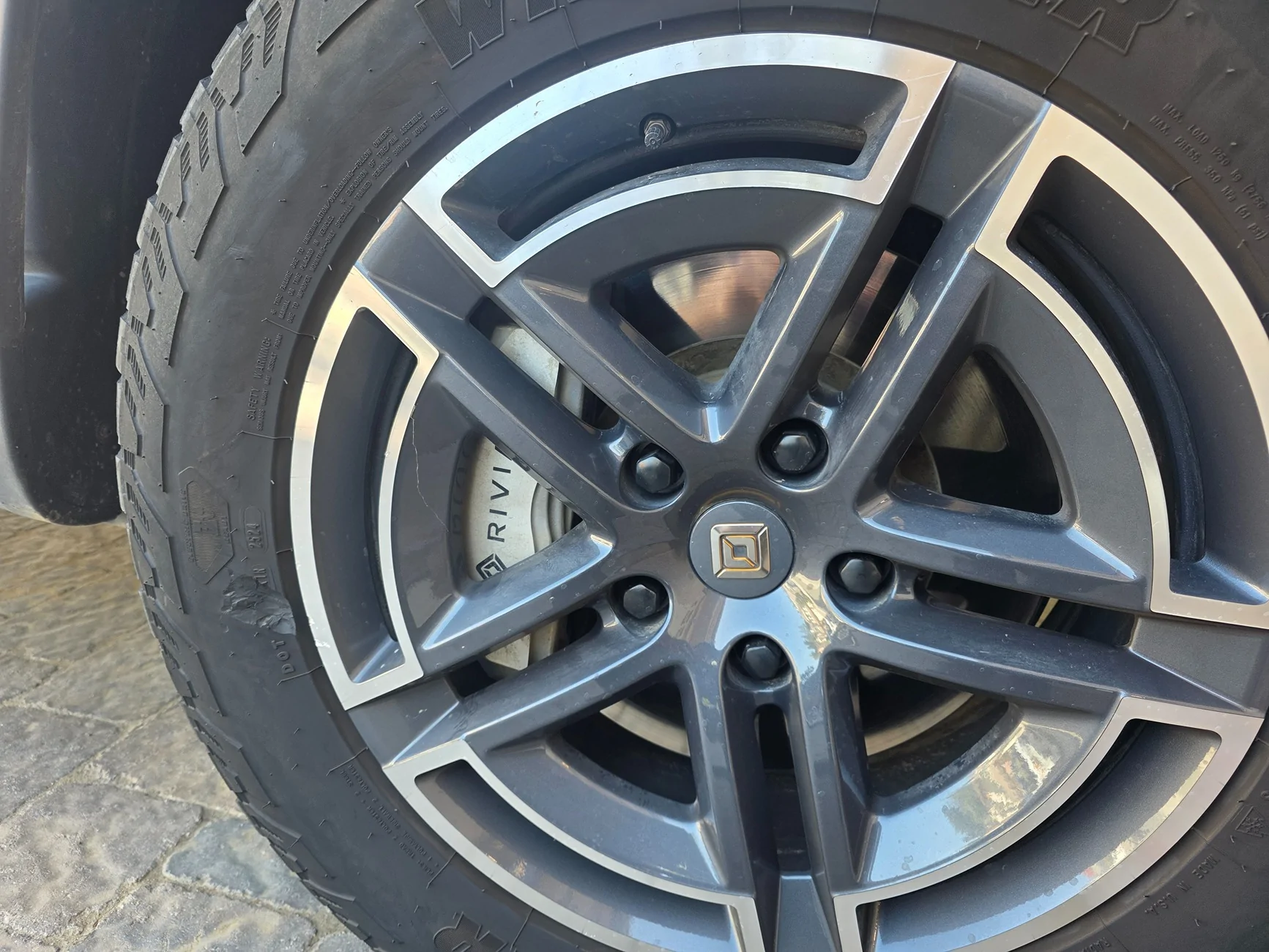 Rivian R1T R1S Goodyear Territory AT 275/60/20 Factory AT tires + saving $ 20260428_163133