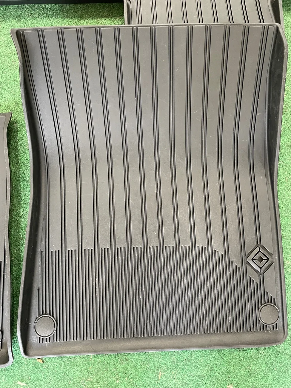 Rivian R1T R1S R1T Rivian OEM All Weather Mats (2022-2024) $80 IMG_8162