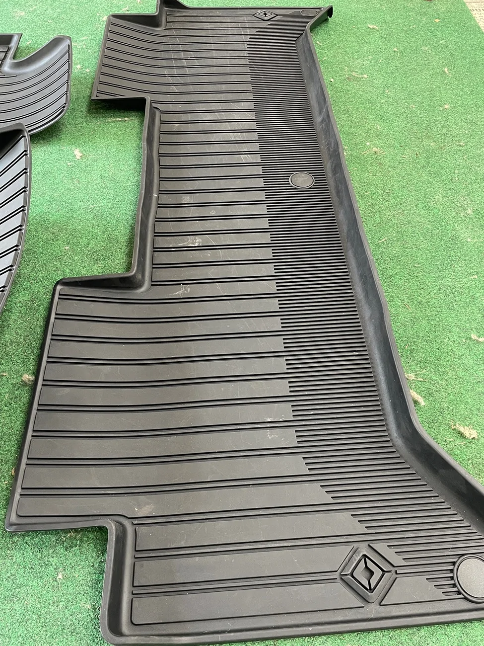 Rivian R1T R1S R1T Rivian OEM All Weather Mats (2022-2024) $80 IMG_8163