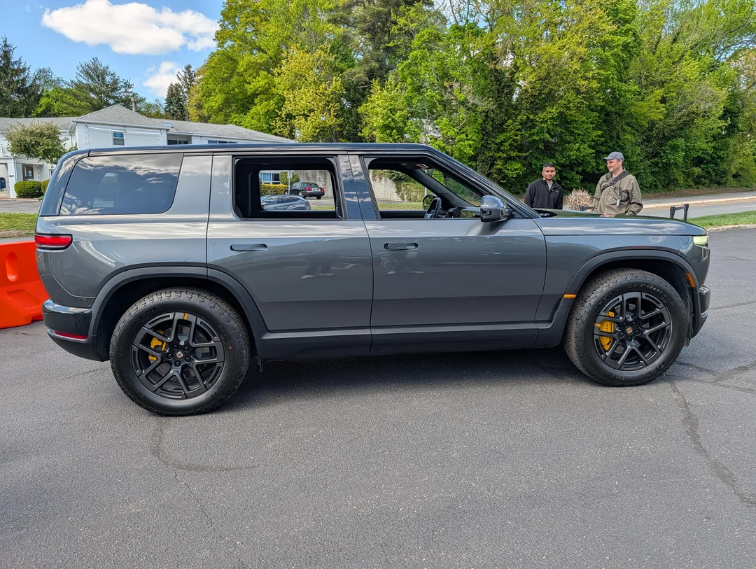 Rivian R1T R1S R2 Block Party @ Roslyn NY - Half Moon Grey, Catalina Cove, Midnight Black R2 photos & video Half Moon Grey Rivian R2 long island block party 3