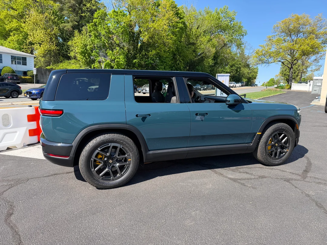 Rivian R1T R1S R2 Block Party @ Roslyn NY - Half Moon Grey, Catalina Cove, Midnight Black R2 photos & video Catalina Cove R2 photos pictuers images 2