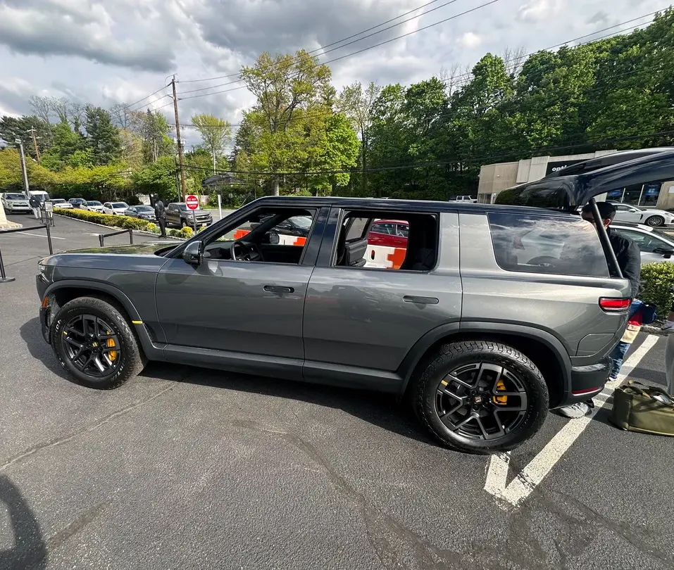 Rivian R1T R1S R2 Block Party @ Roslyn NY - Half Moon Grey, Catalina Cove, Midnight Black R2 photos & video R2 half moon grey photos pictures long island block party ny 5