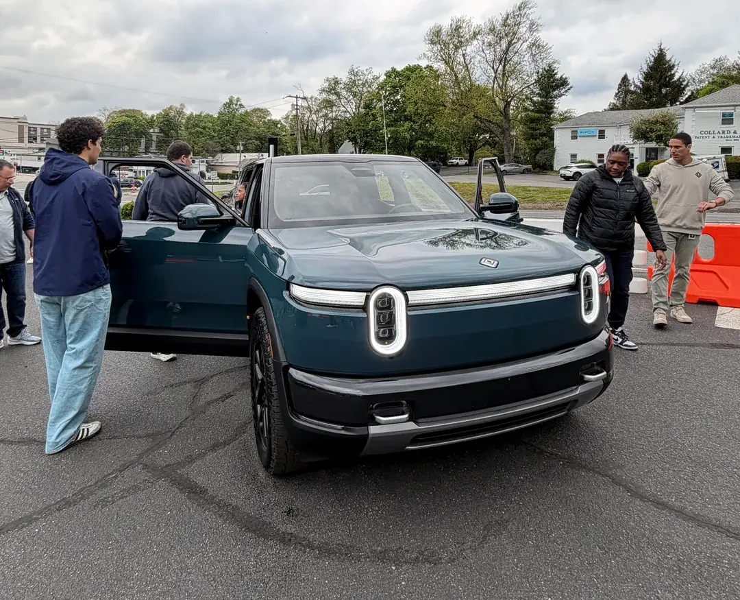 Rivian R1T R1S R2 Block Party @ Roslyn NY - Half Moon Grey, Catalina Cove, Midnight Black R2 photos & video Catalina Cove R2 Rivian photos pictures 3