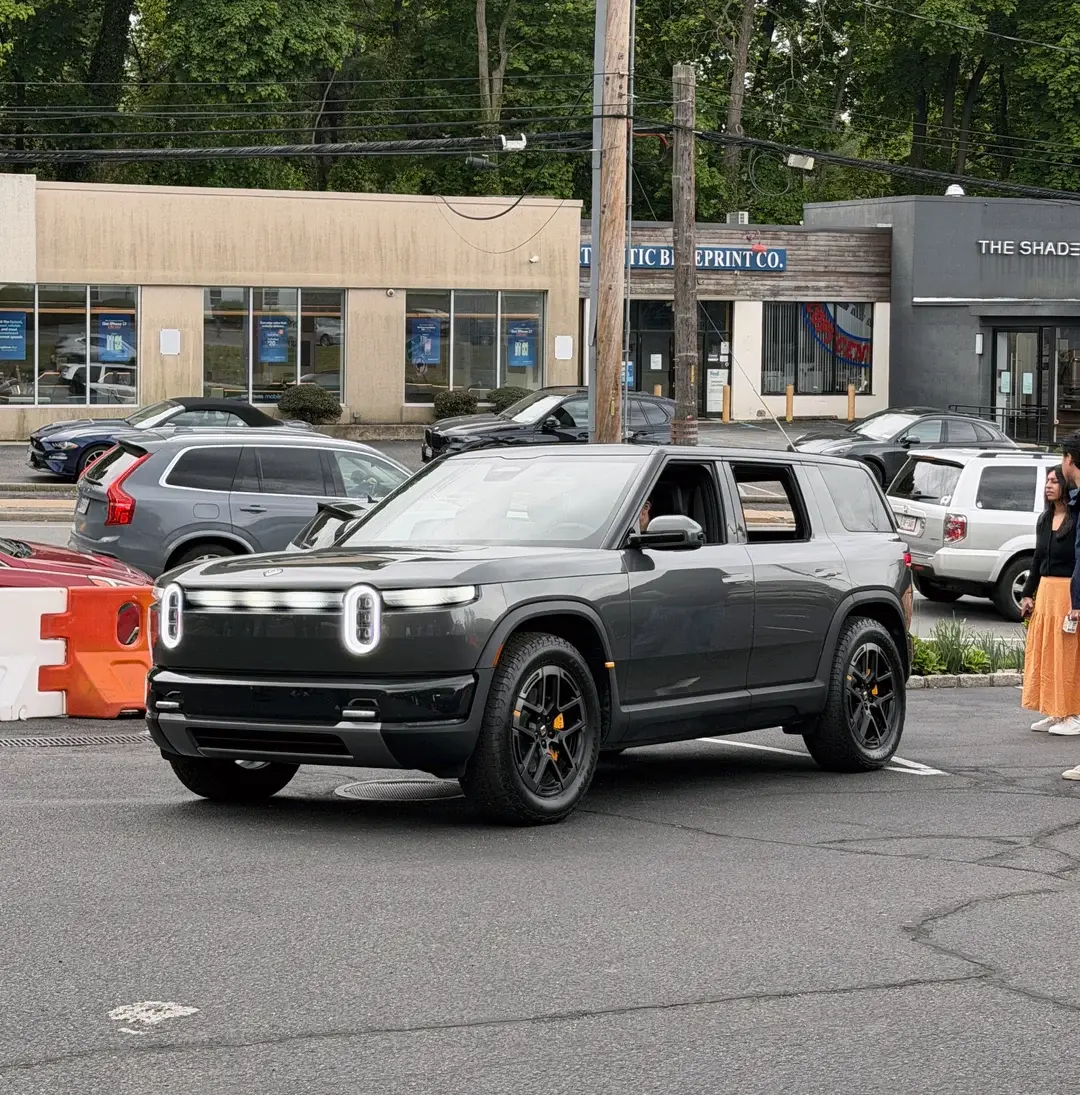 Rivian R1T R1S R2 Block Party @ Roslyn NY - Half Moon Grey, Catalina Cove, Midnight Black R2 photos & video R2 half moon grey photos pictures long island block party ny 1