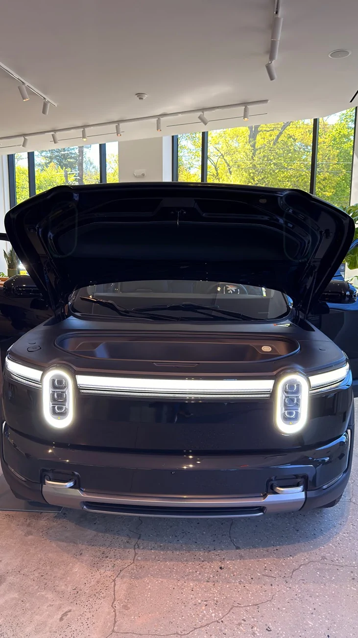 Rivian R1T R1S Thoughts from people who have seen the R2 in person. IMG_5629