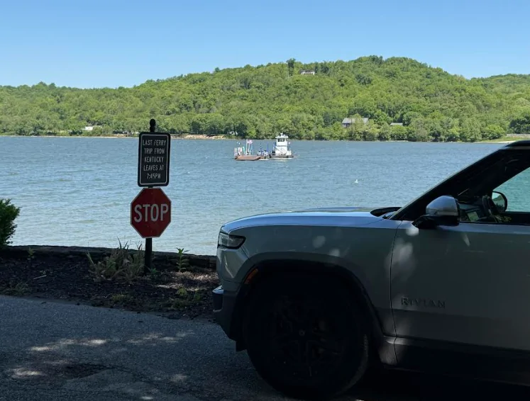 Rivian R1T R1S Random Rivian Photos of the Day - Post Yours! 📸 1778208148675-ji
