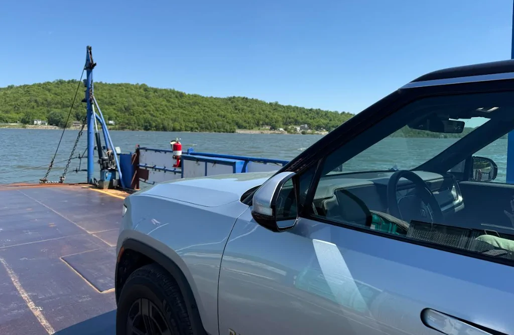 Rivian R1T R1S Random Rivian Photos of the Day - Post Yours! 📸 1778208293402-m3