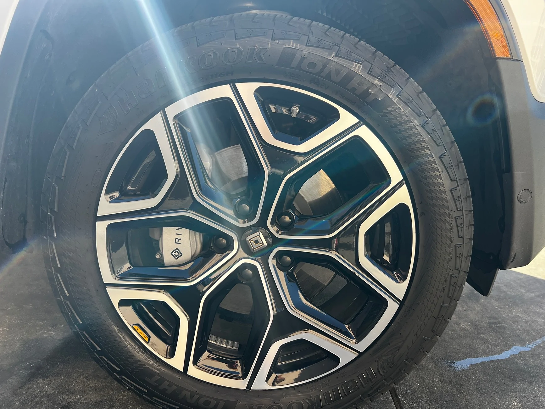 Rivian R1T R1S All Terrain mode with Performance Package Upgrade IMG_3985
