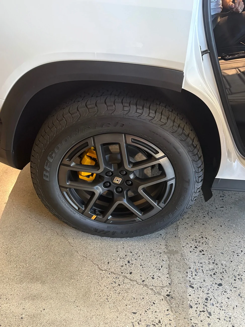 Rivian R1T R1S Palo Alto & Miami R2 Block Parties -- RSVP Signup Page / Dates (May 15-17) IMG_2520