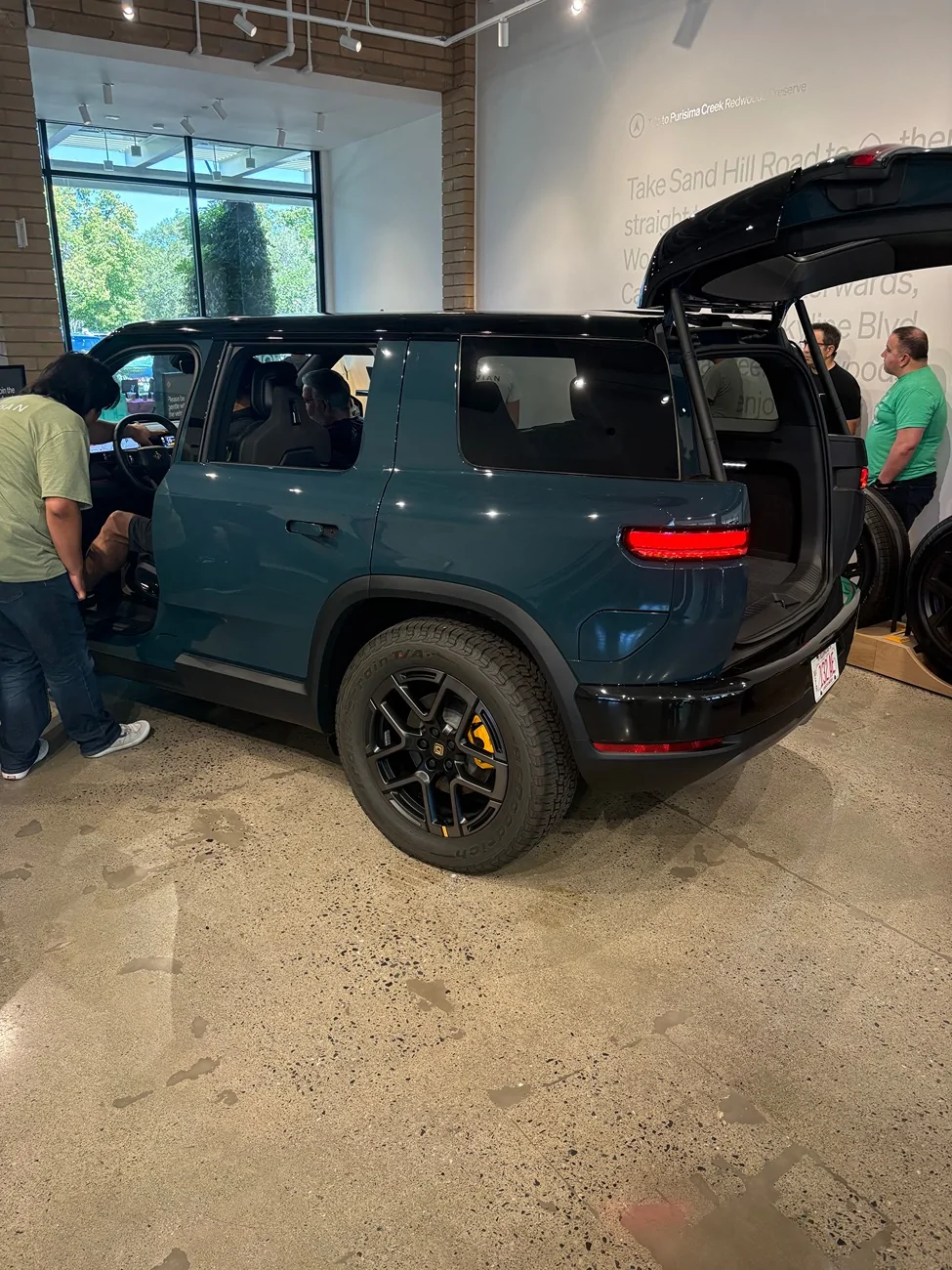 Rivian R1T R1S Palo Alto & Miami R2 Block Parties -- RSVP Signup Page / Dates (May 15-17) IMG_2522