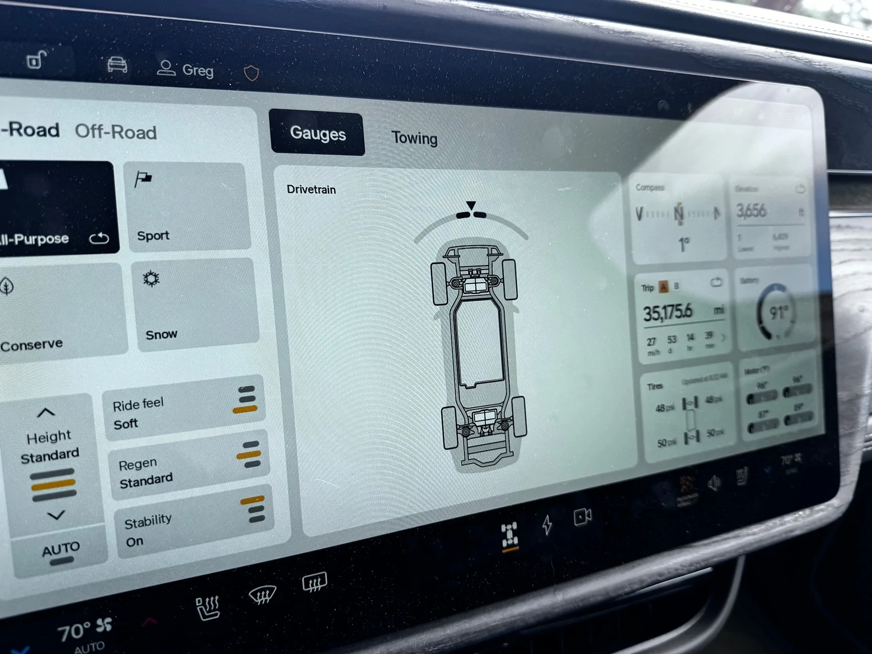 Rivian R1T R1S A few software bugs lately tempImagerhzP8Y