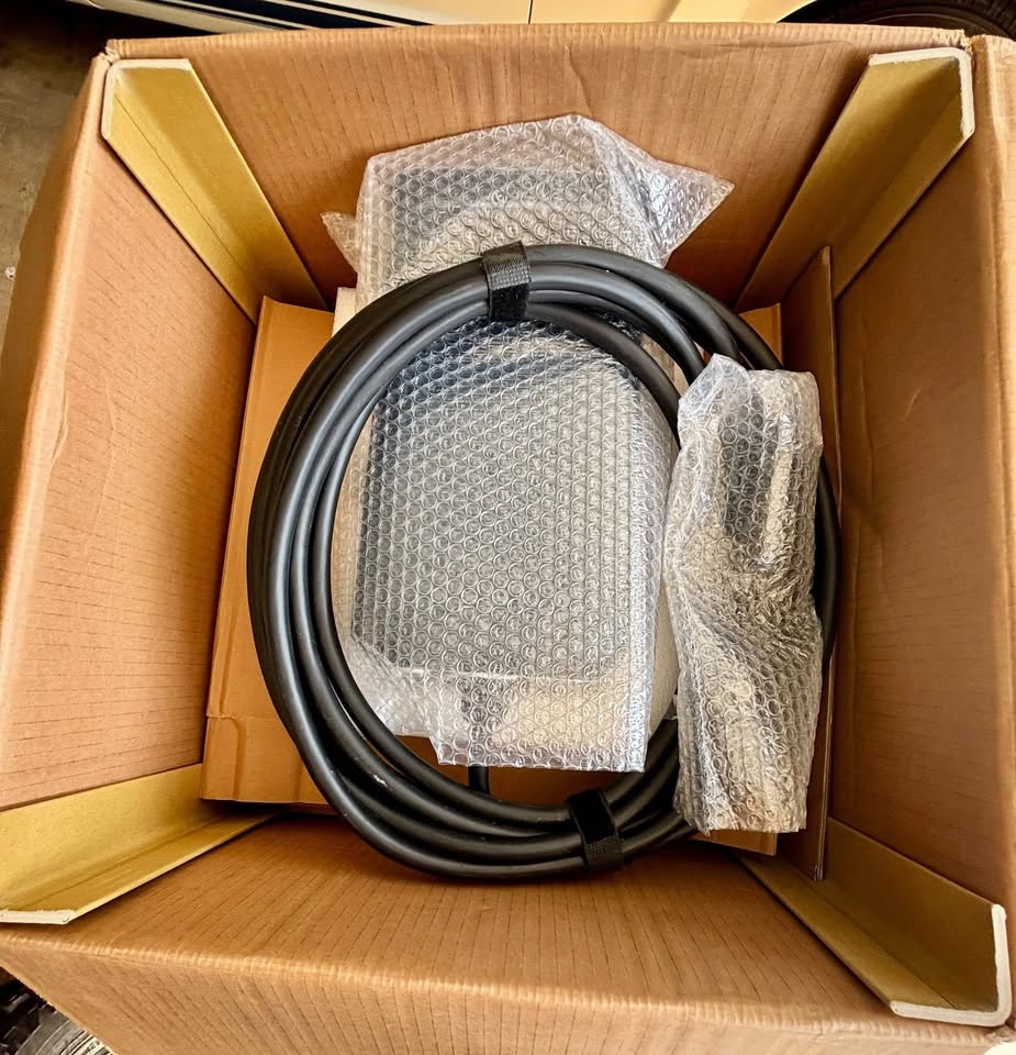 Rivian R1T R1S Rivian CCS wall charger 545564613_2030075817762006_2489794796832614434_n