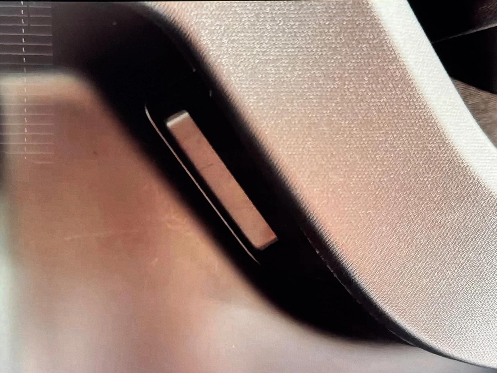 Rivian R1T R1S R2 Manual Releases on All Interior Doors, But… IMG_3849