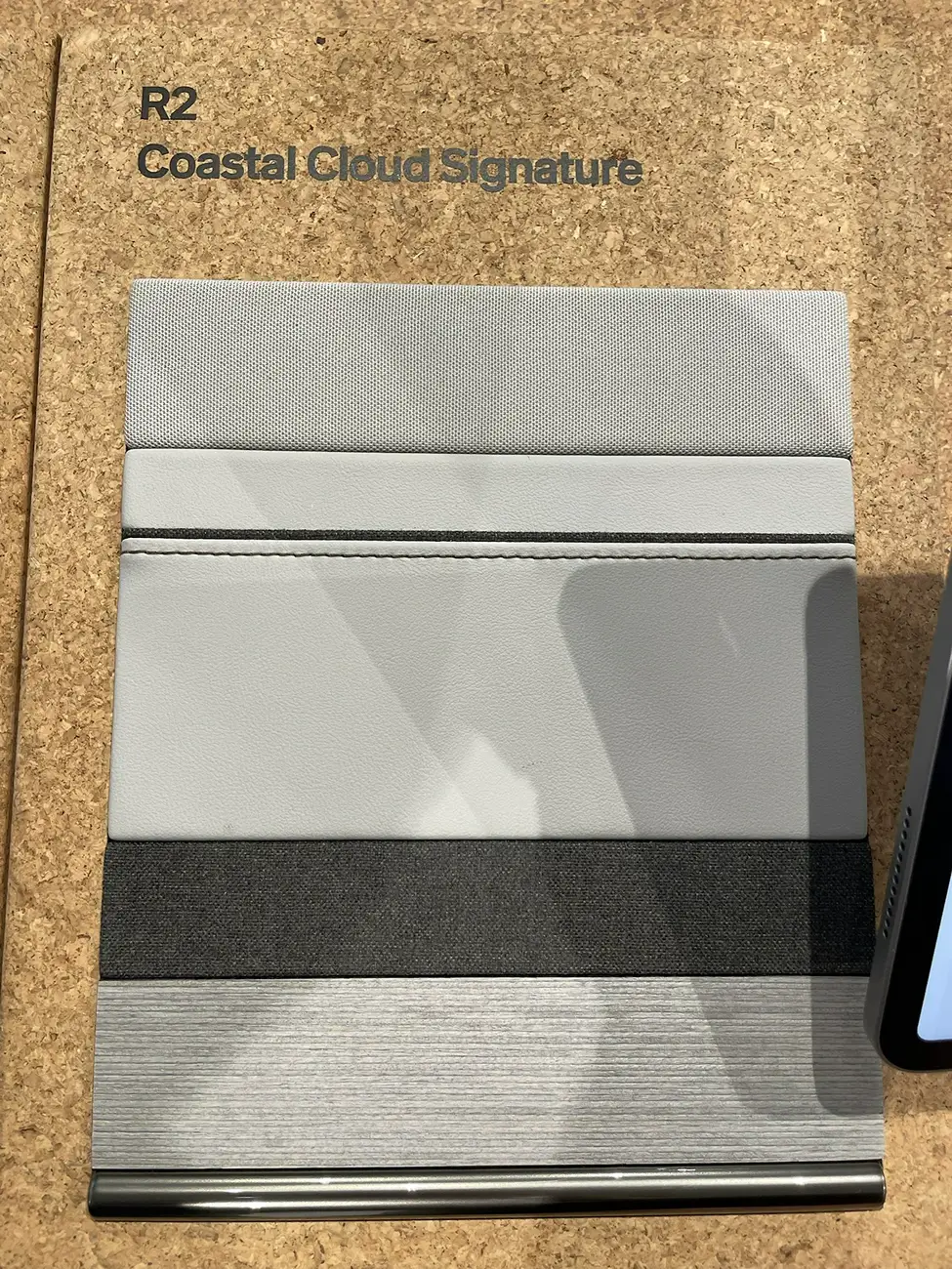 Rivian R1T R1S Confirmed: R2 reservation holders will be invited to configure orders in June 1779130380726-18