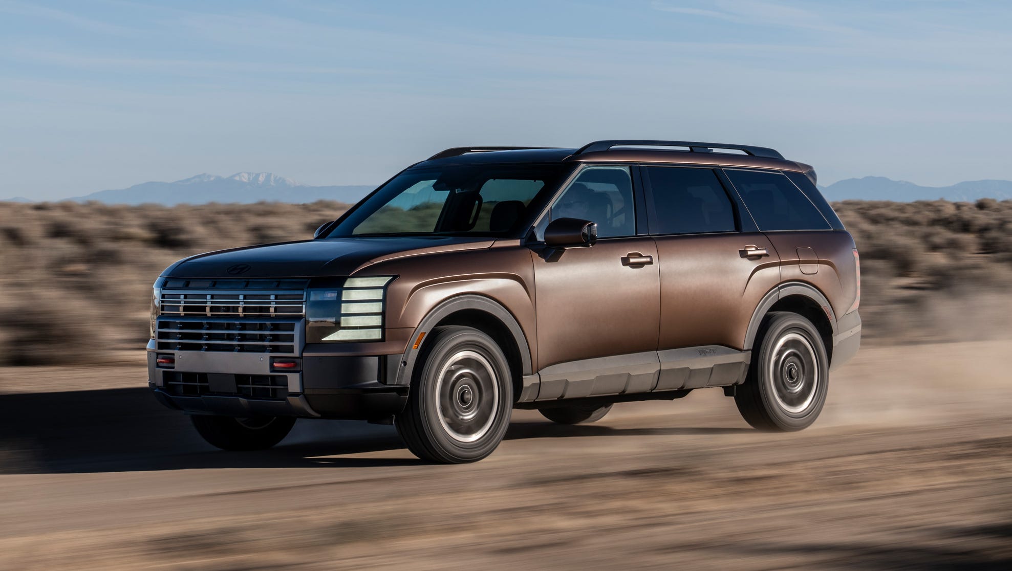 Rivian R1T R1S R2 Configurator is Live! 🎉  What's your configuration? 7-67fec70998ff3.jpg?crop=0.659xw:0.558xh;0.179xw,0