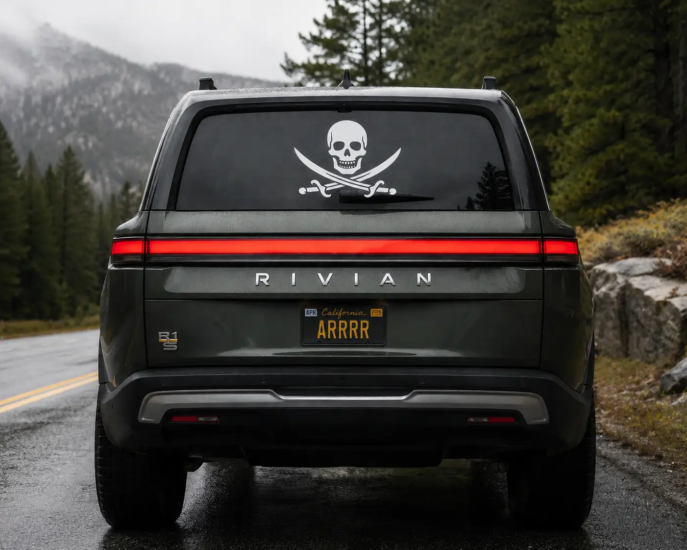 Rivian R1T R1S $130/yr ($150/yr in a few years) annual federal fee for EV drivers 1779401560285-ki