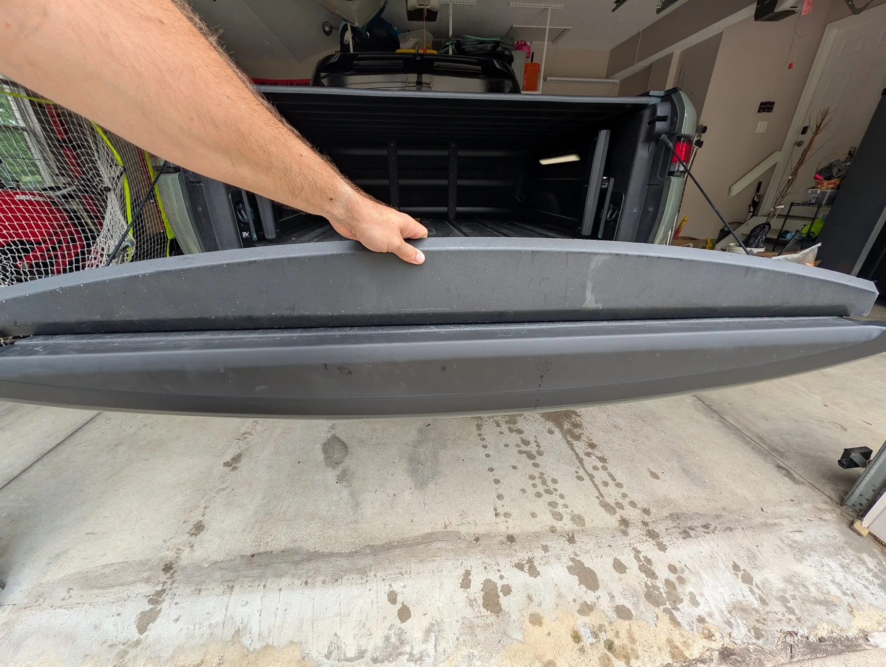 Rivian R1T R1S Front suspension dropping slowly while parked, normal? PXL_20260523_172648660