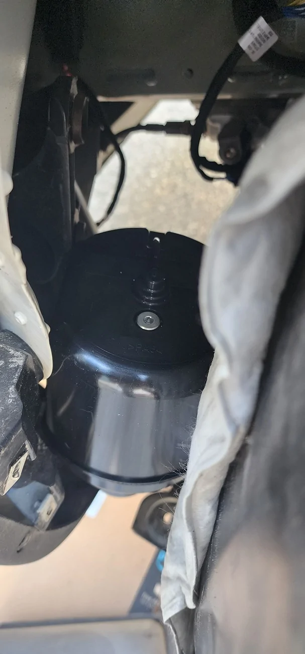Rivian R1T R1S Rear suspension damage 20250311_145504