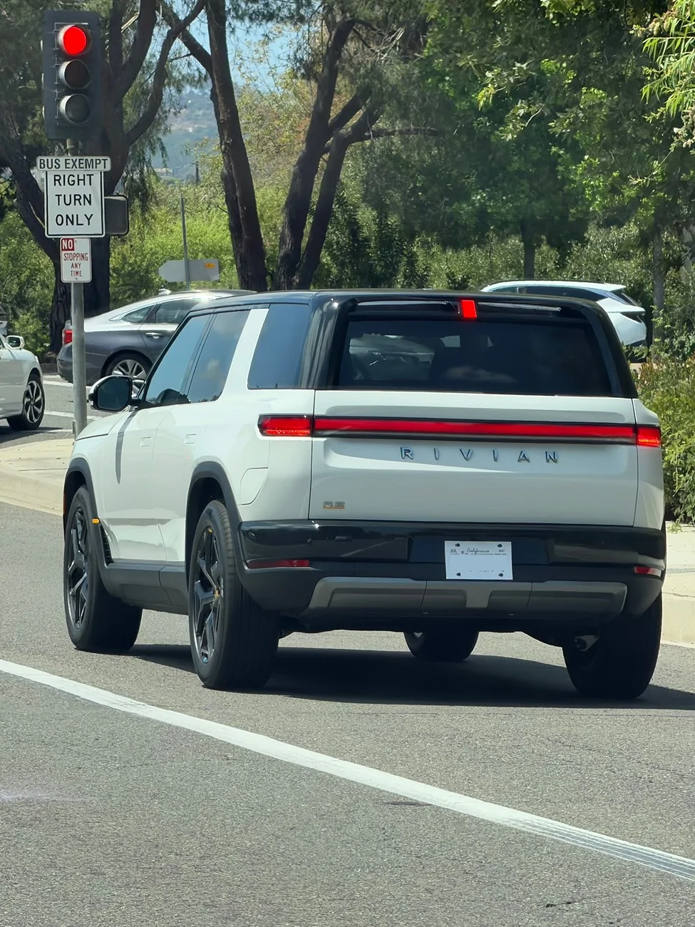 Rivian R1T R1S Random Rivian Photos of the Day - Post Yours! 📸 IMG_0937