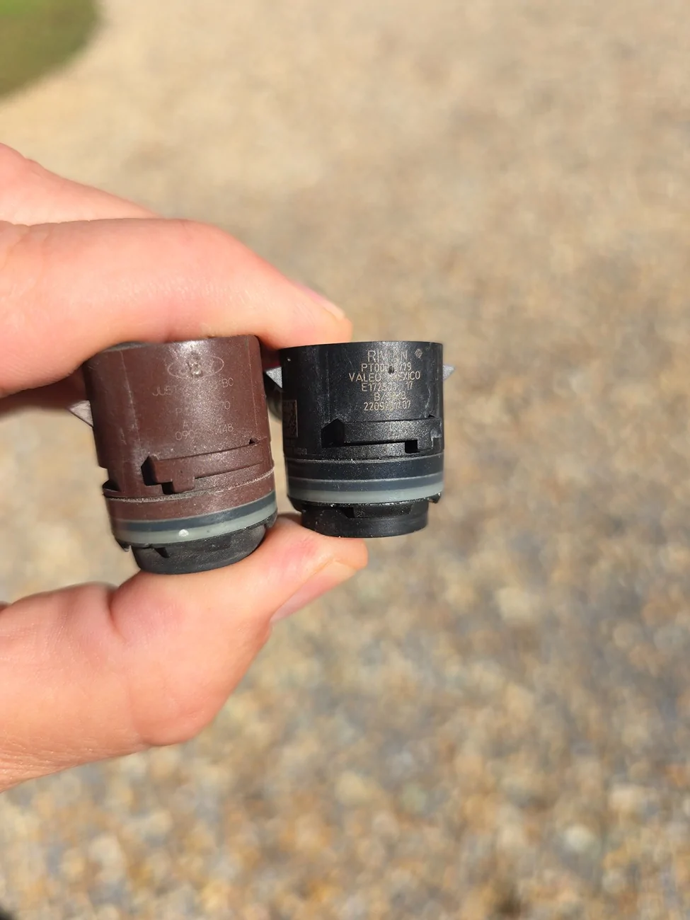 Rivian R1T R1S Proximity Alarms When Turning Right 20241121_102002