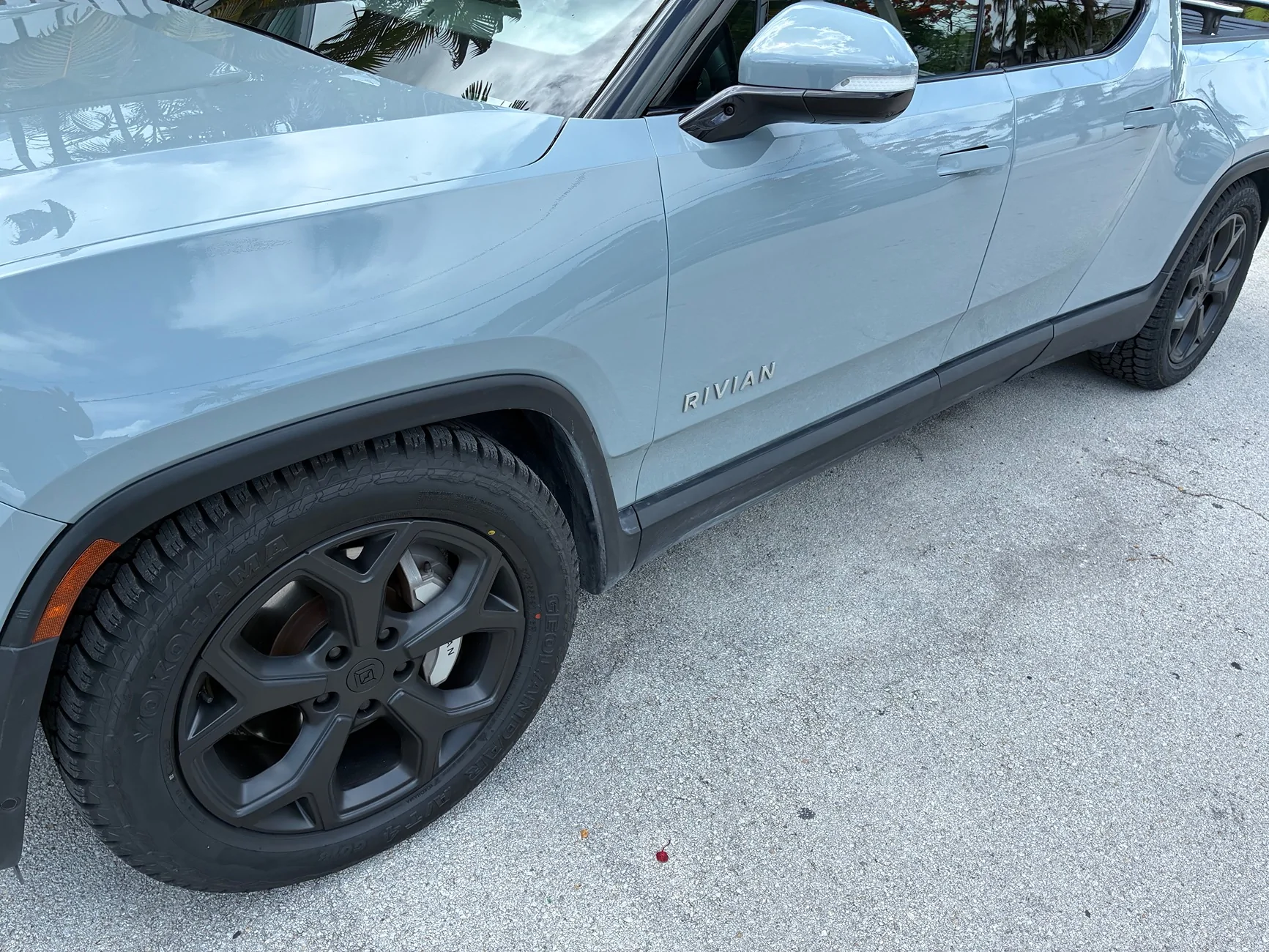 Rivian R1T R1S Yokohama Geolandar A/T4 275/55R21 on 21" Aero Wheels — First Impressions Review IMG_7320