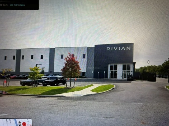 Rivian R1T R1S June 9 - R2 order invites, first customer deliveries and demo drives begin! RSV