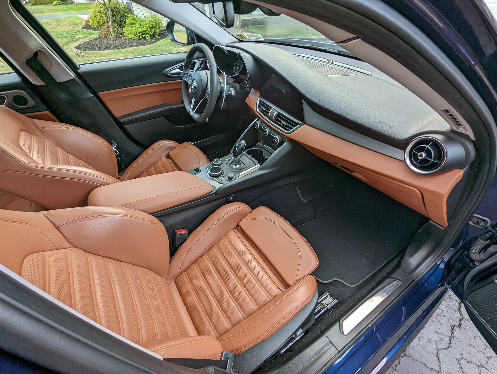 Rivian R1T R1S Forest Edge Interior Package Announced for Limited Run PXL_20220821_224910318