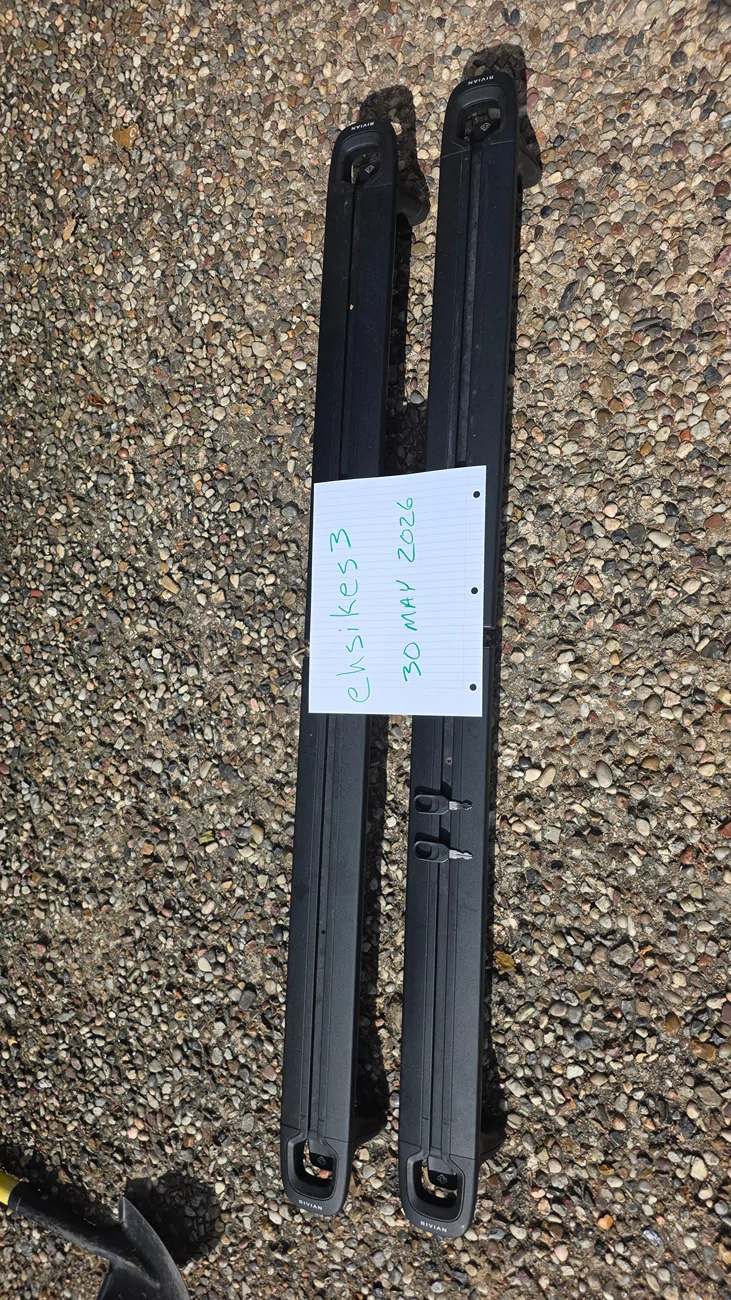 Rivian R1T R1S Rivian OEM Dark Cross bars for sale 2026-05-3009.48.373372082234312739320