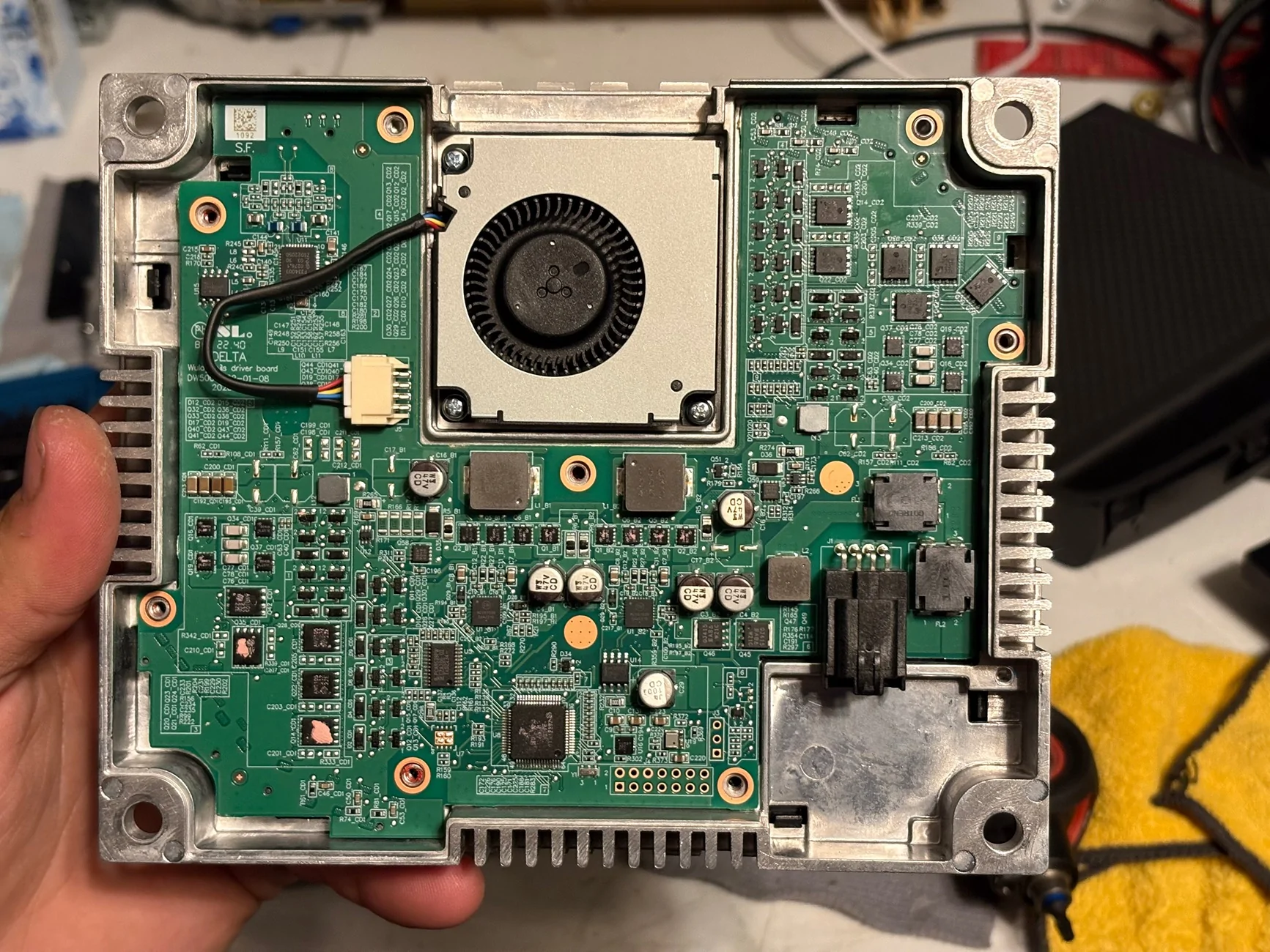 Rivian R1T R1S Gen 1 with Qi2 Wireless Charger Installed IMG_2137