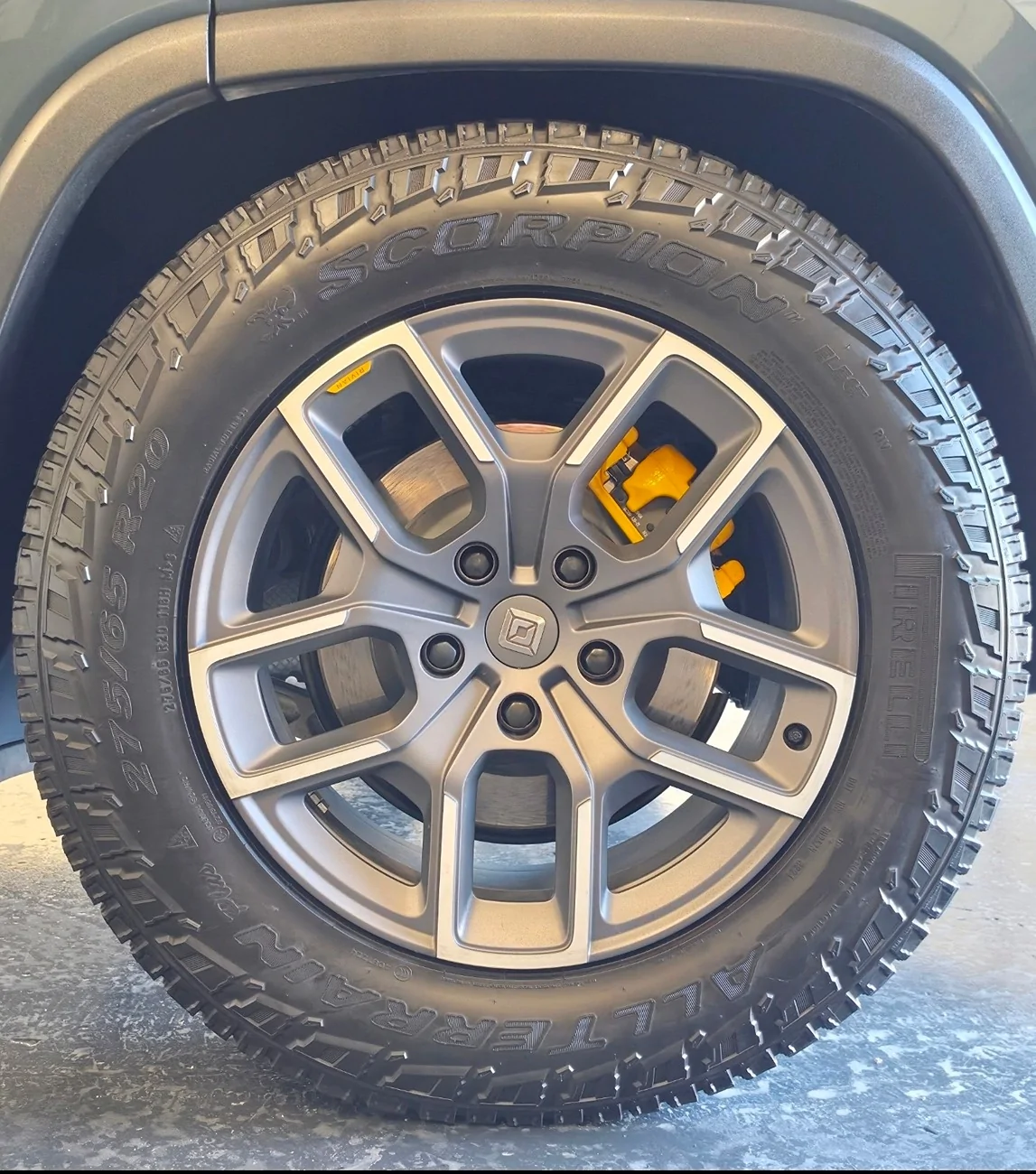 Rivian R1T R1S WTT: Pristine OEM 20" ATs for OEM 22" Dark Sports (+ Cash Depending on Condition) at5