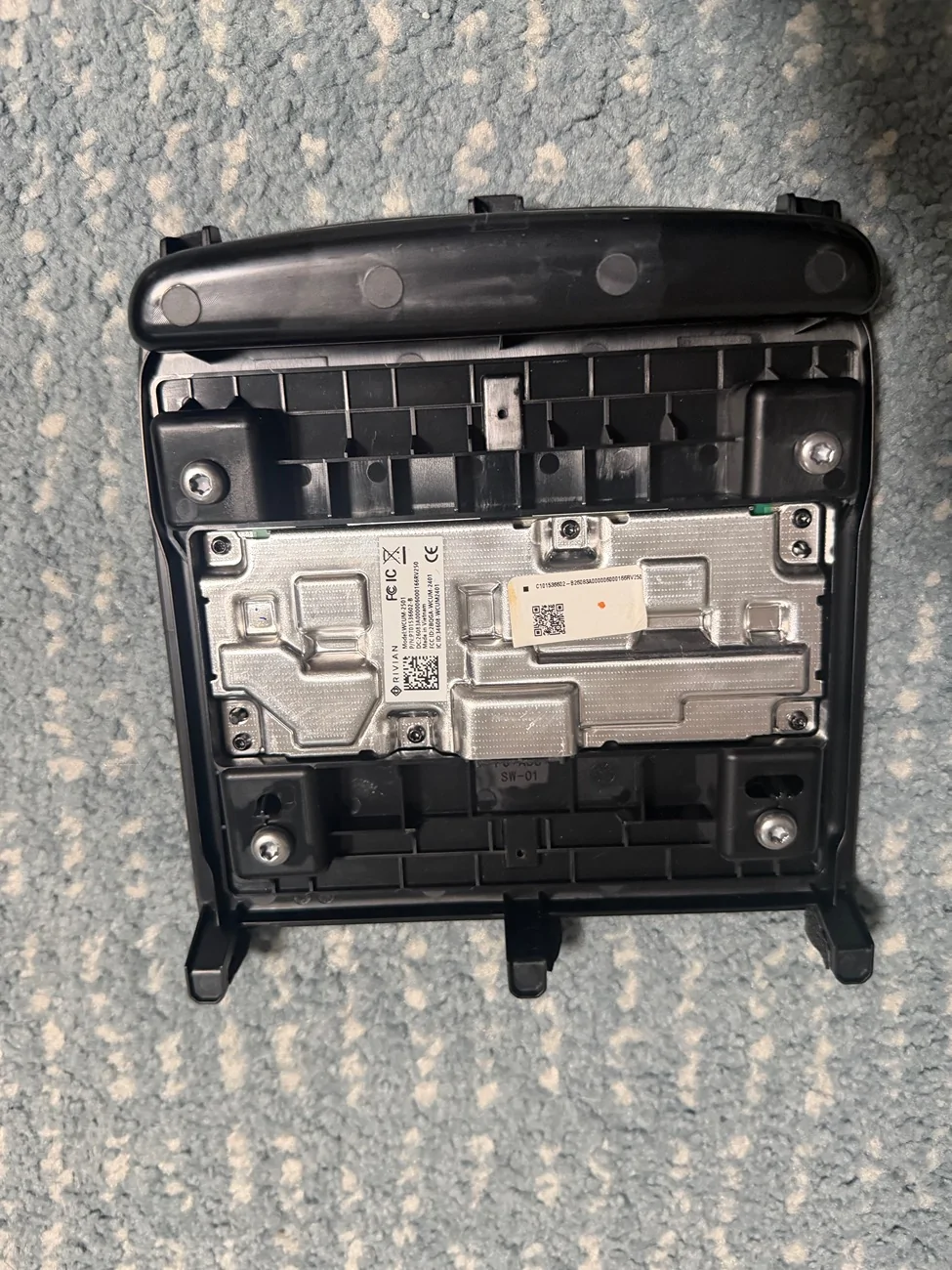Rivian R1T R1S Gen 1 with Qi2 Wireless Charger Installed IMG_3598