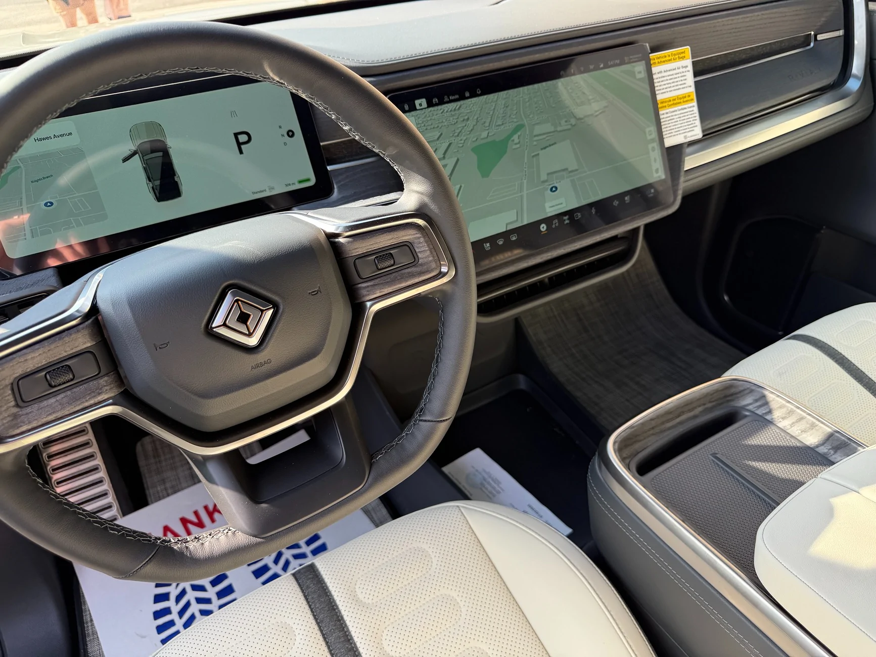 Rivian R1T R1S WTS 2025 California Dune R1S (<10K Miles) IMG_9080