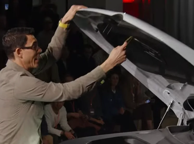 Rivian R1T R1S R2 non-powered frunk is a mistake? 1780606546508-pu