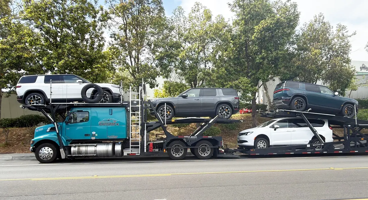 Rivian R1T R1S R2 delivery @ Service Center in Vista CA 156459-669bf1c427d68a643b5f7c5c860f6929