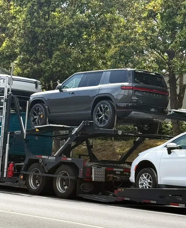Rivian R1T R1S R2 delivery @ Service Center in Vista CA 156460-80a7d2a099a26ff74c42eff229f6e81