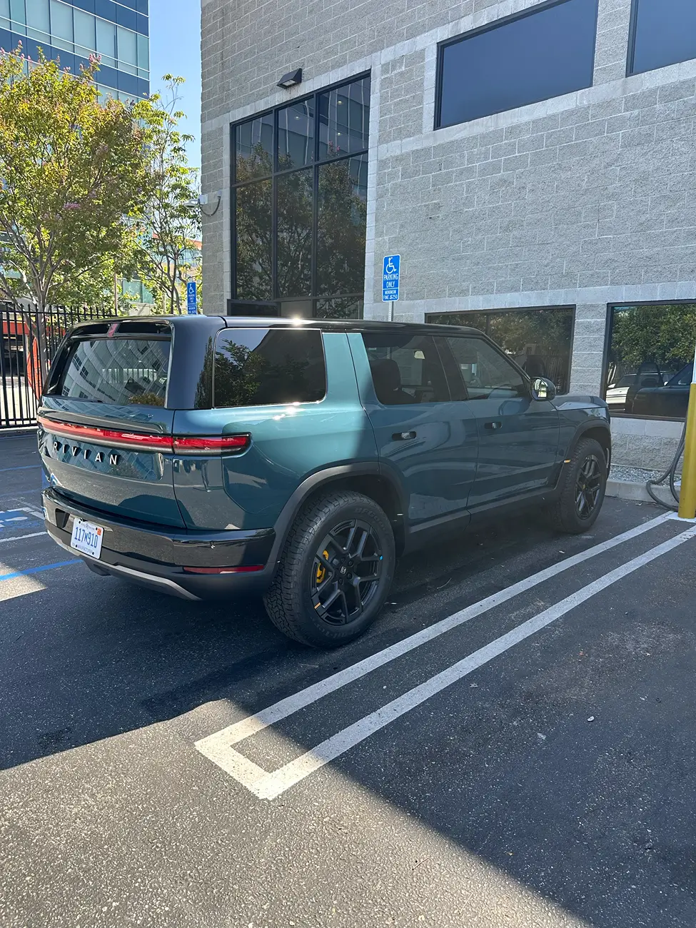 Rivian R1T R1S R2 Demo Drive Scheduling is LIVE! Anyone book test drive yet? tempImagek76pwP
