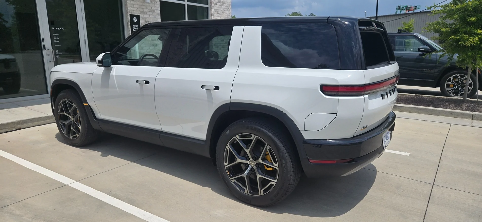 Rivian R1T R1S Finished R2 demo test drive? Share your review / impressions 20260609_141155