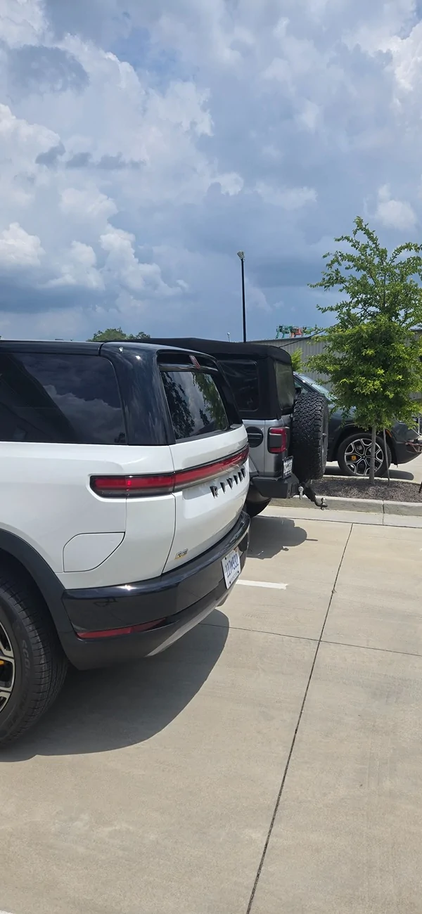 Rivian R1T R1S Finished R2 demo test drive? Share your review / impressions 20260609_141546