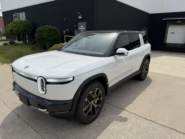 Rivian R1T R1S R2 Roof Sun Shade IMG_8447