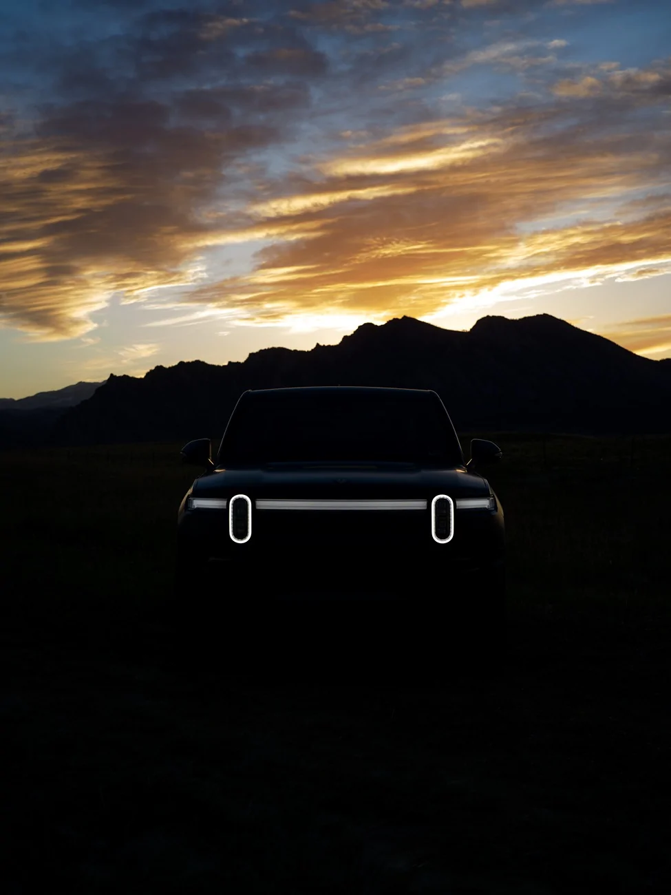 Rivian R1T R1S 35's Do Indeed Be Fittin' Rivian 5