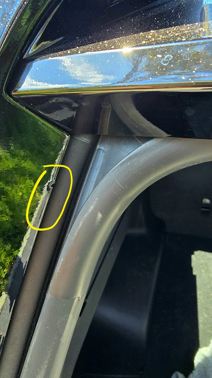 Rivian R1T R1S My R2 Delivered (VIN 0686) - First Photo 📸 20260612_110012