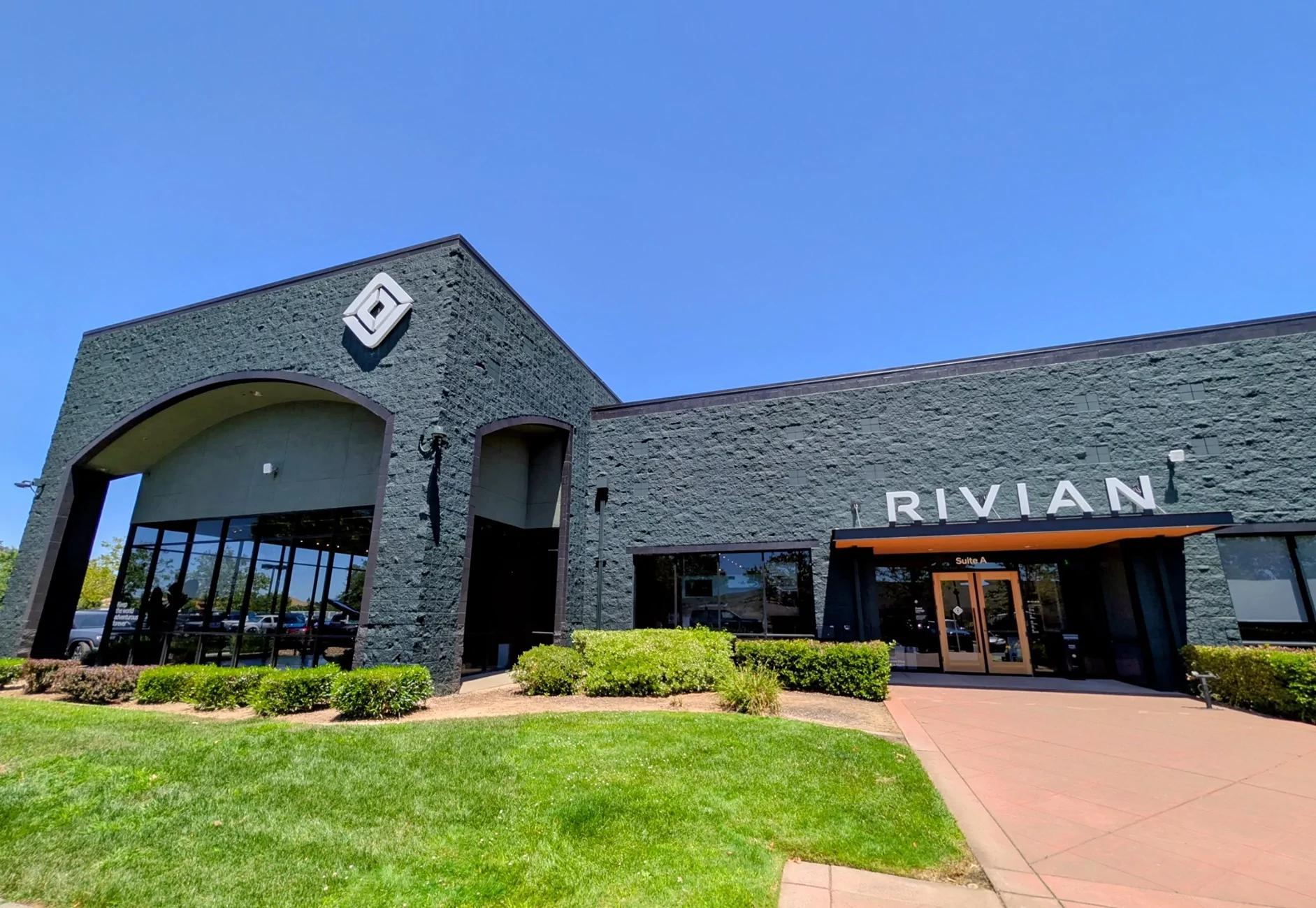 Rivian R1T R1S Finished R2 demo test drive? Share your review / impressions PXL_20260611_202509063.RAW-02.ORIGINAL~2